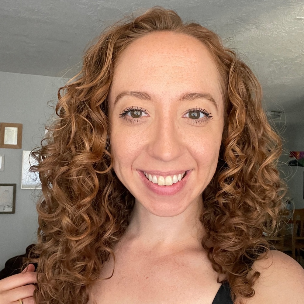 Meet your Posher, Whitney